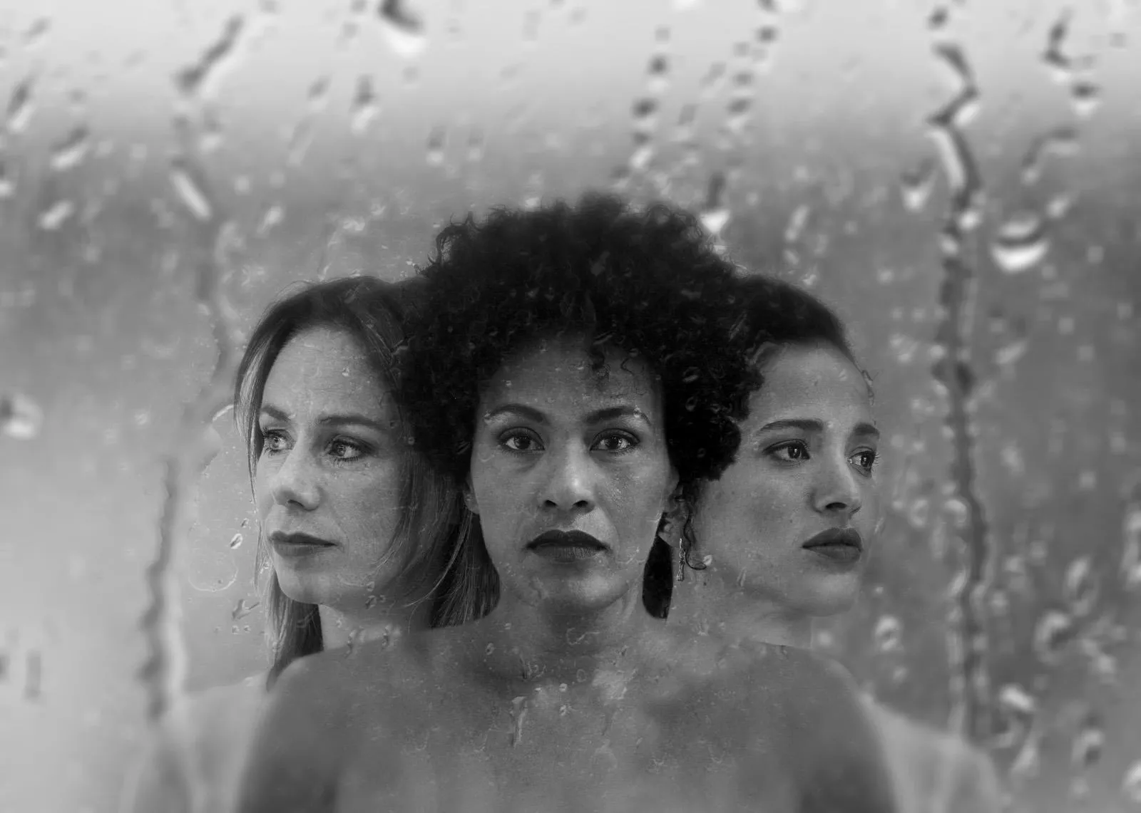 Three sisters | campagnebeeld | 2017