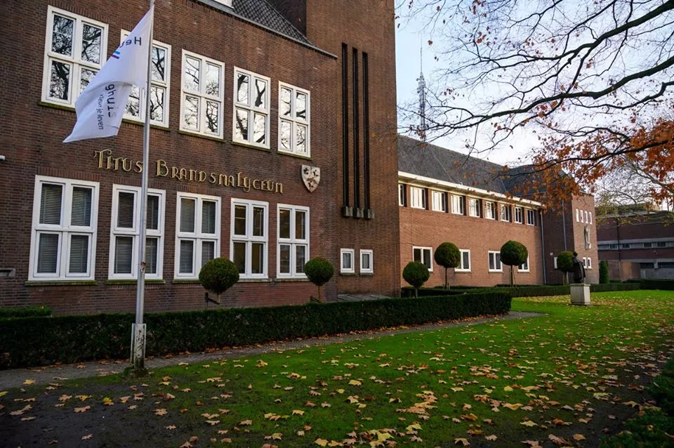 Iedereen mag er zijn - Expo Titus Brandsma Lyceum Oss