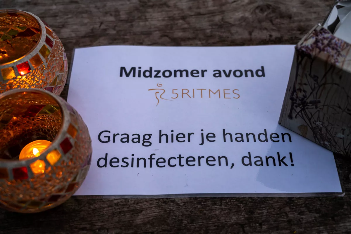 Midzomerdans 2020 bij Yell & Yonkers in de tuin